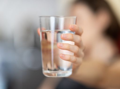 cuanto tiempo se debe tomar el agua de chia para adelgazar